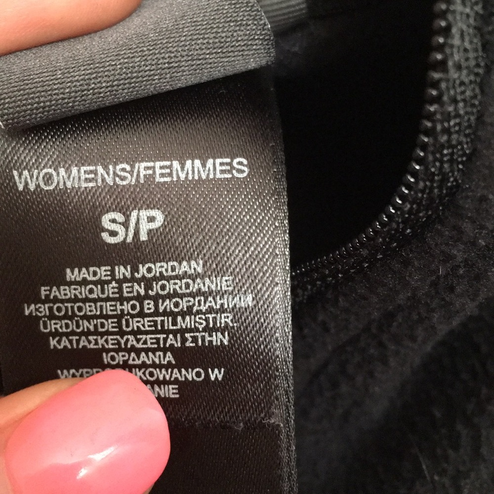 Pullover - Picture 3 of 3